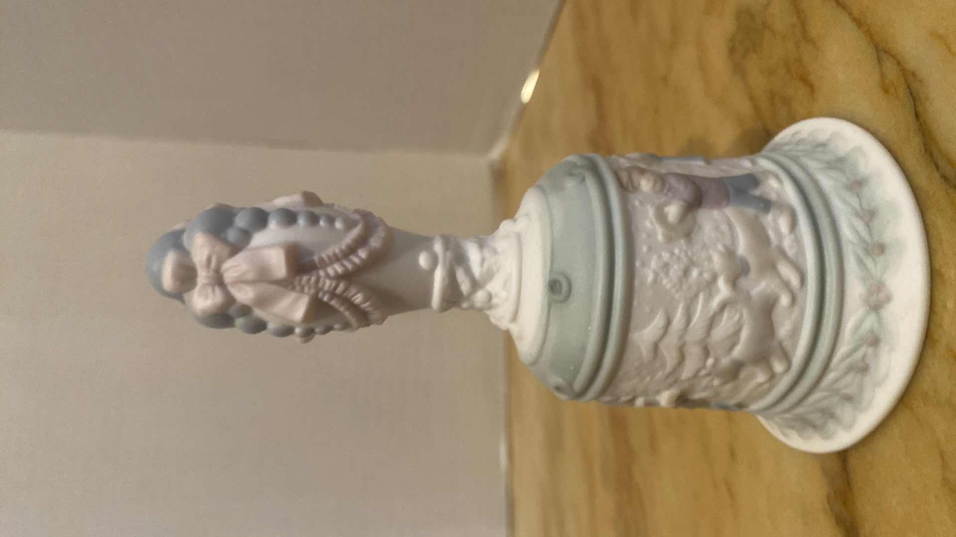 Photo 1 of LLADRO BELL H4 3/4”