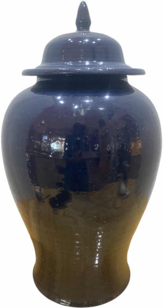 Photo 1 of VINTAGE BLUE POTTERY GINGER JAR H 17“