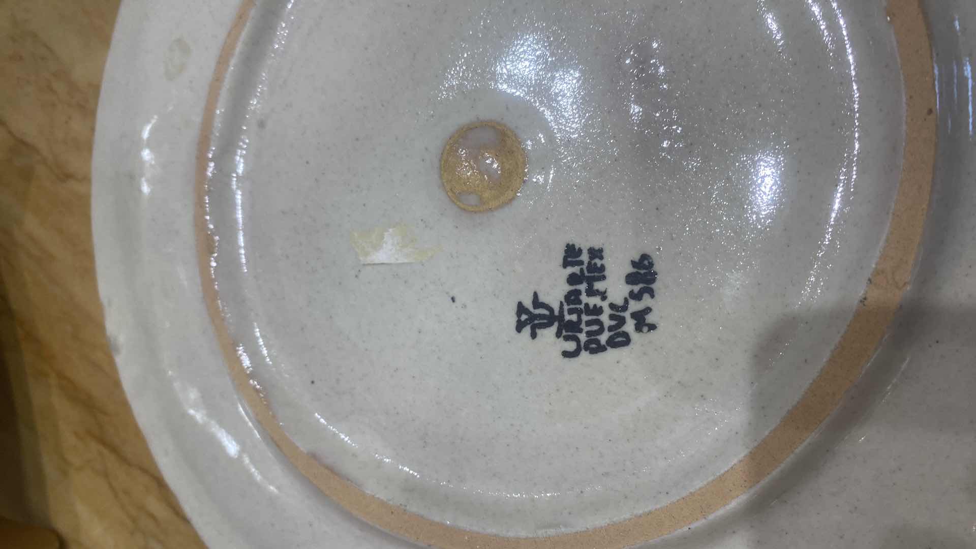 Photo 1 of VINTAGE MEXICAN POTTERY PLATES SET OF 2 11”