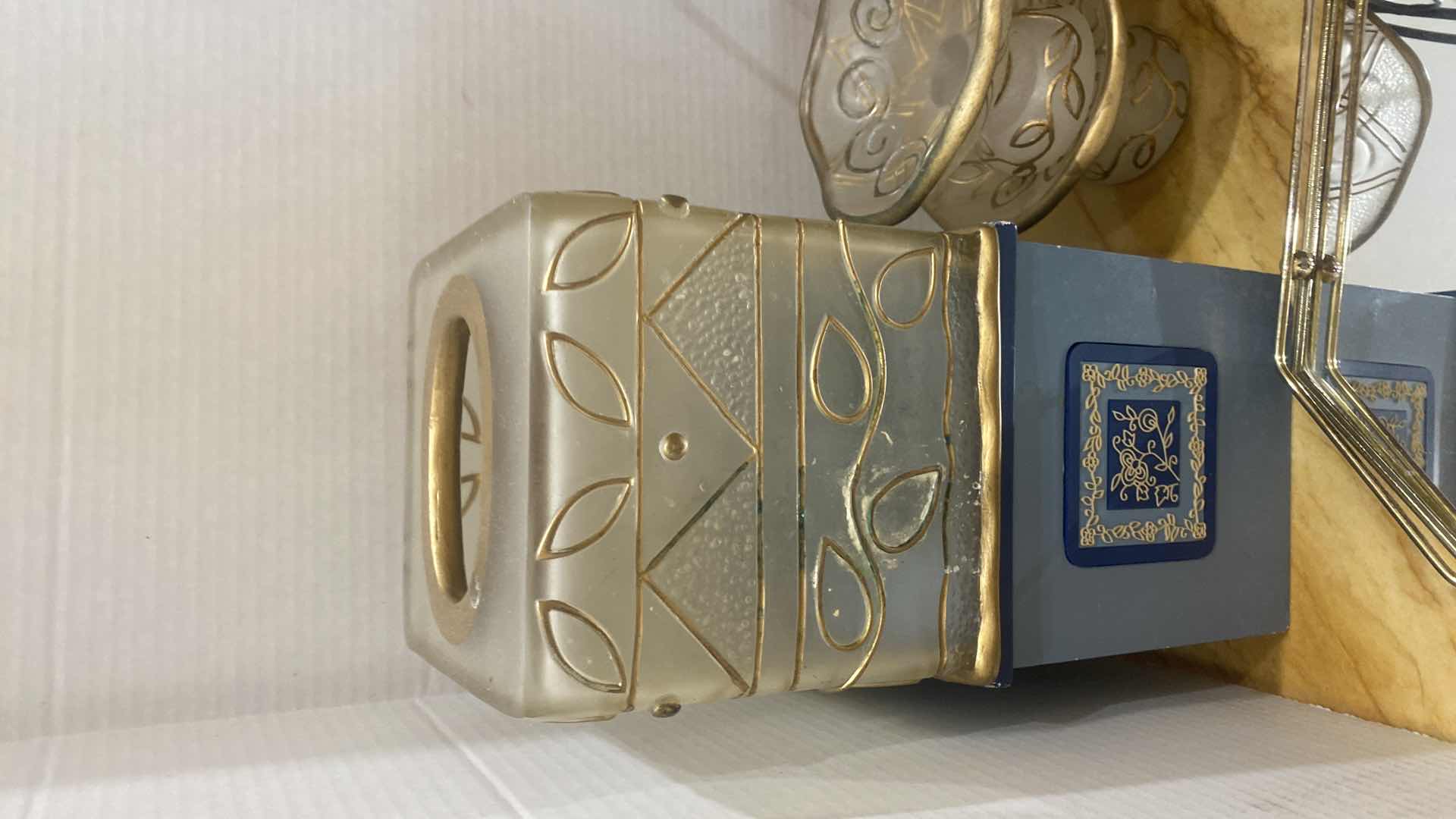 Photo 1 of BATH ACCESSORIES