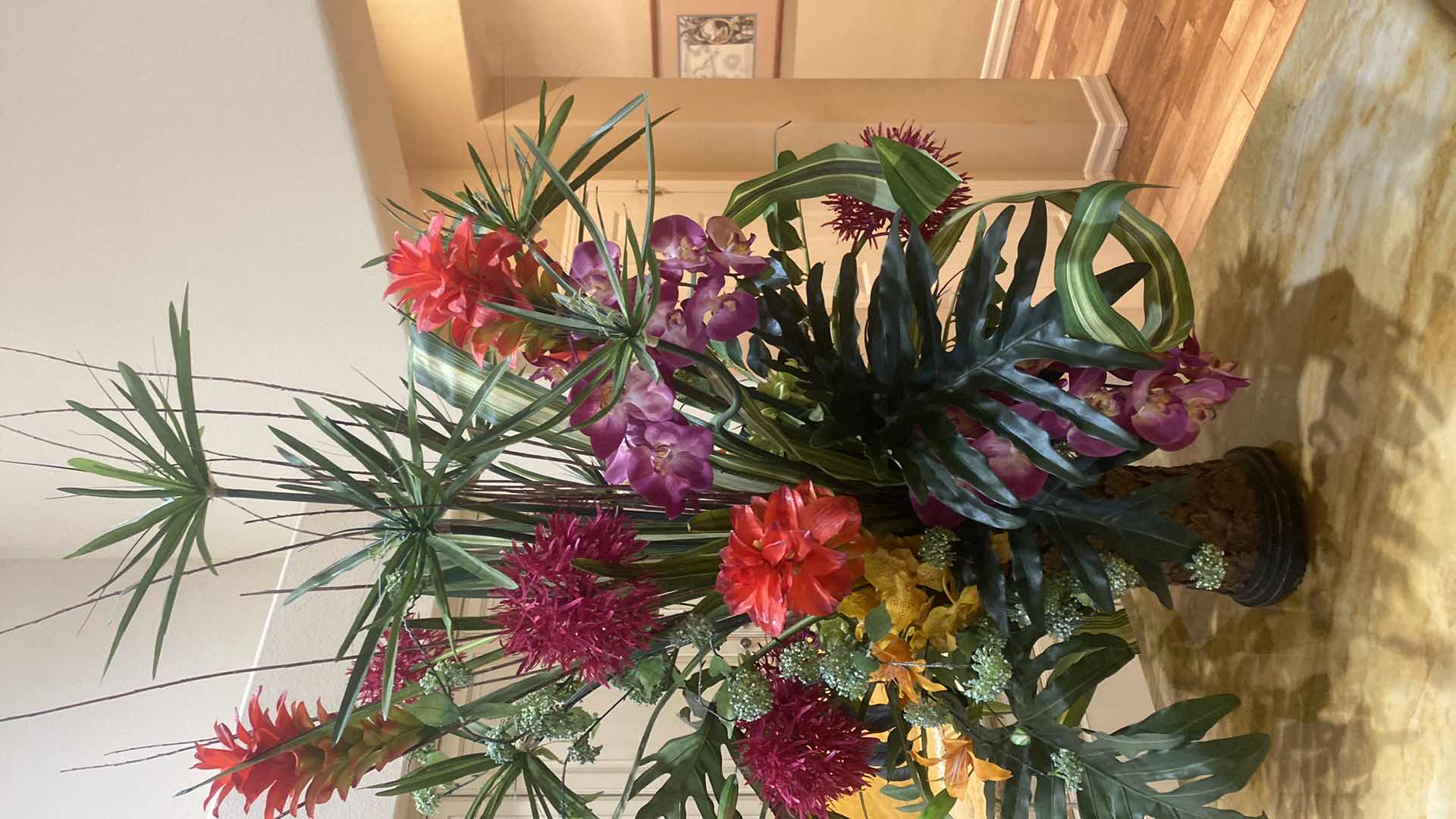 Photo 1 of LARGE, TROPICAL, ARTIFICIAL FLORAL ARRANGEMENT H5’