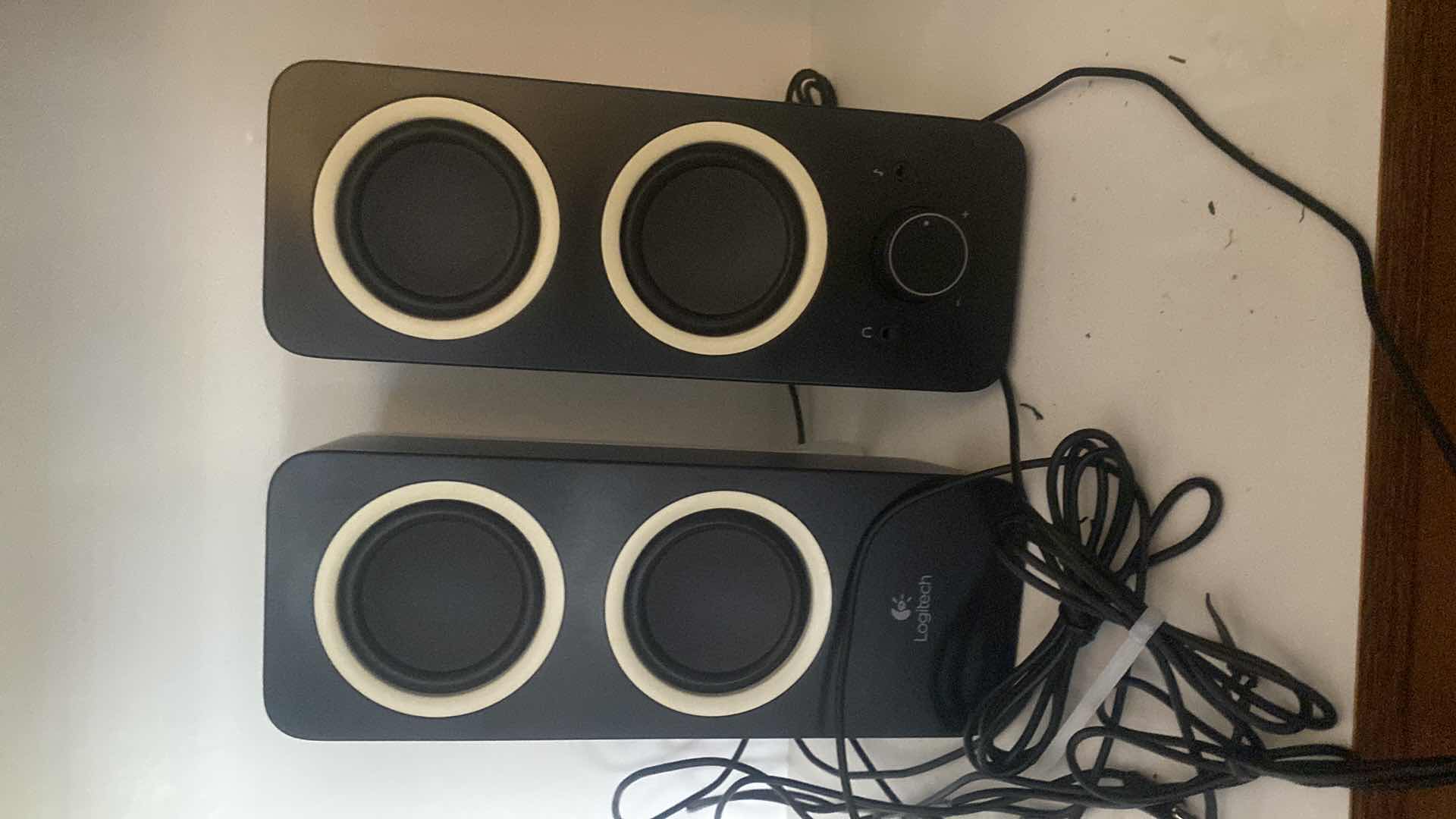 Photo 1 of LOGITECH SPEAKERS