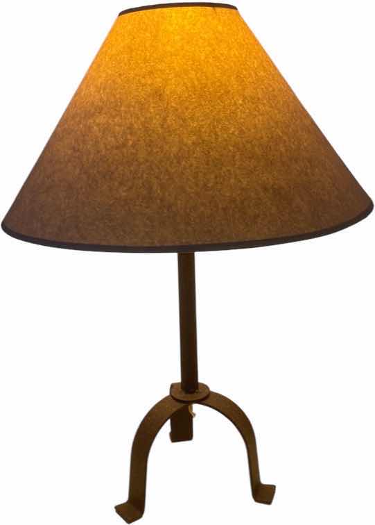 Photo 1 of METAL THREE LEG TABLE LAMP H26 1/2”
