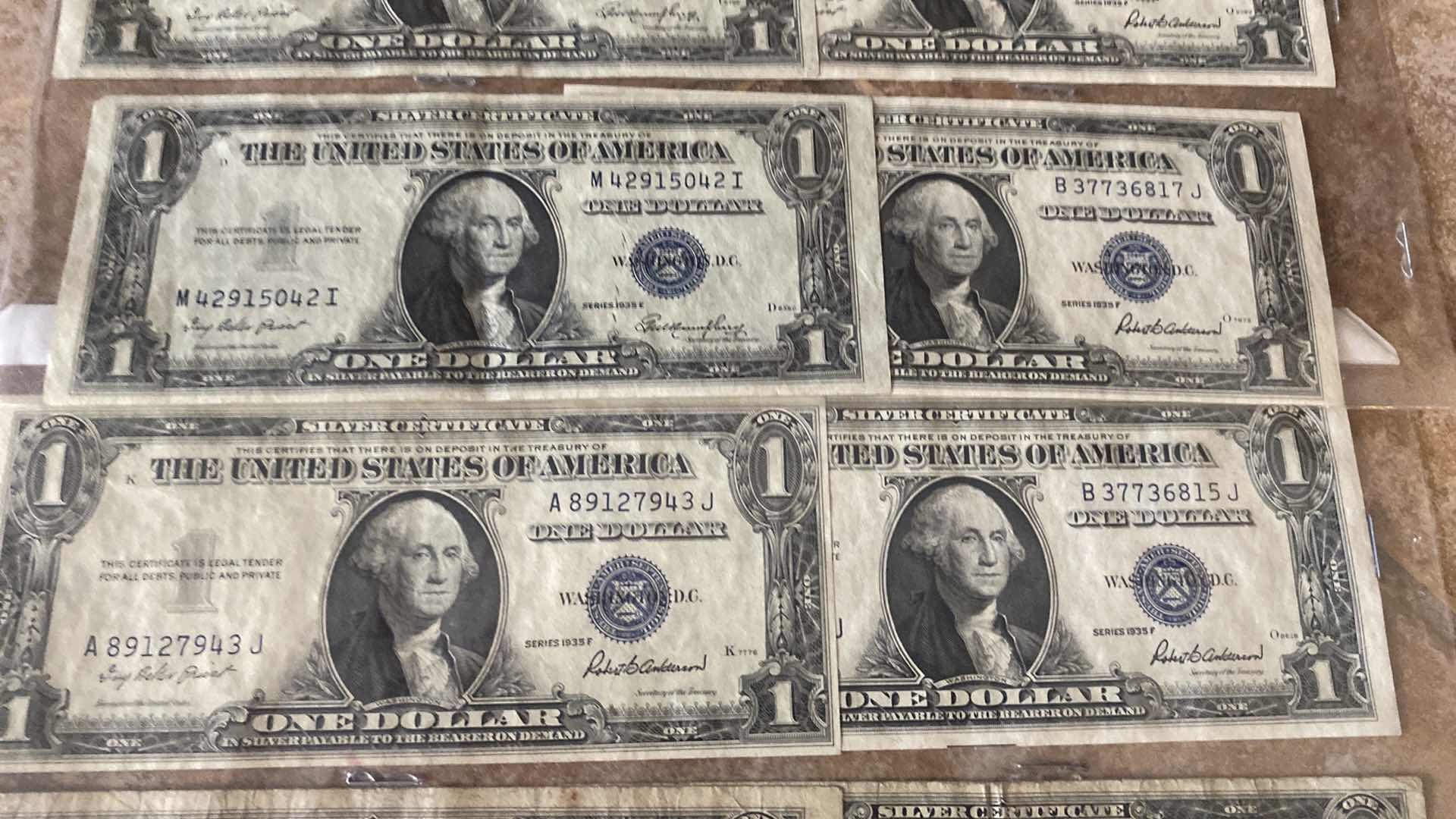 Photo 1 of 16-$1 CIRCULATED SILVER CERTIFICATES