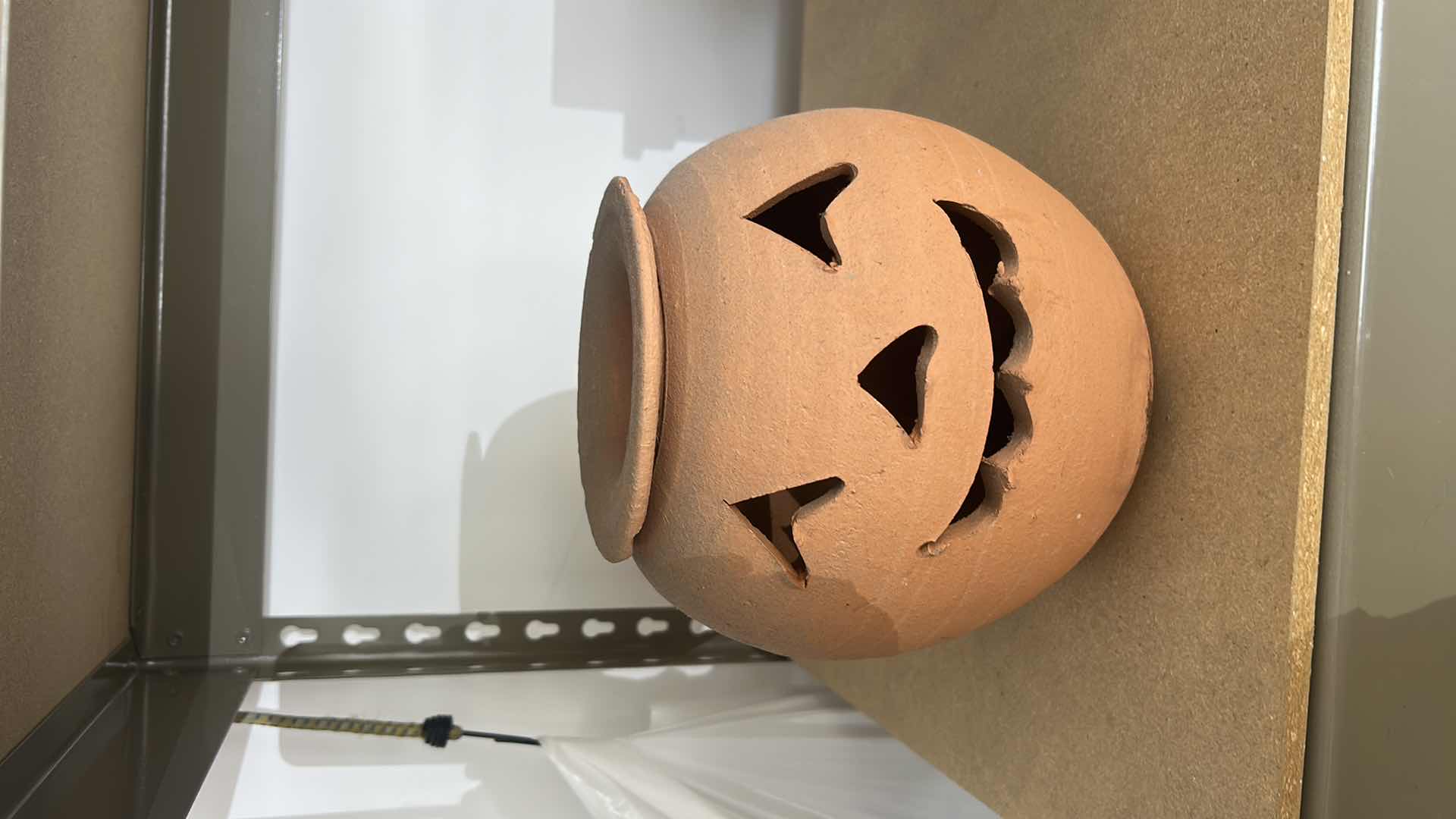 Photo 1 of CLAY PUMPKIN H7.5”