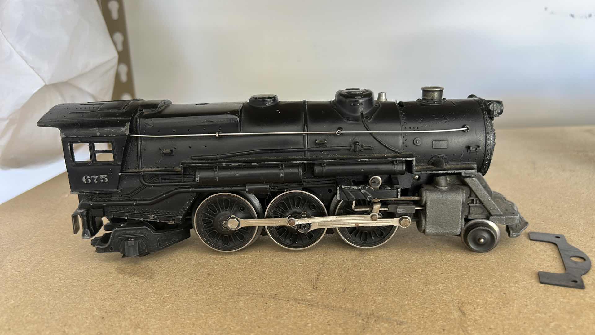 Photo 1 of VINTAGE LIONEL NO. 675 STEAM LOCOMOTIVE FROM THE POSTWAR ERA, TYPICALLY MANUFACTURED IN THE LATE 1940S OR EARLY 1950S.
