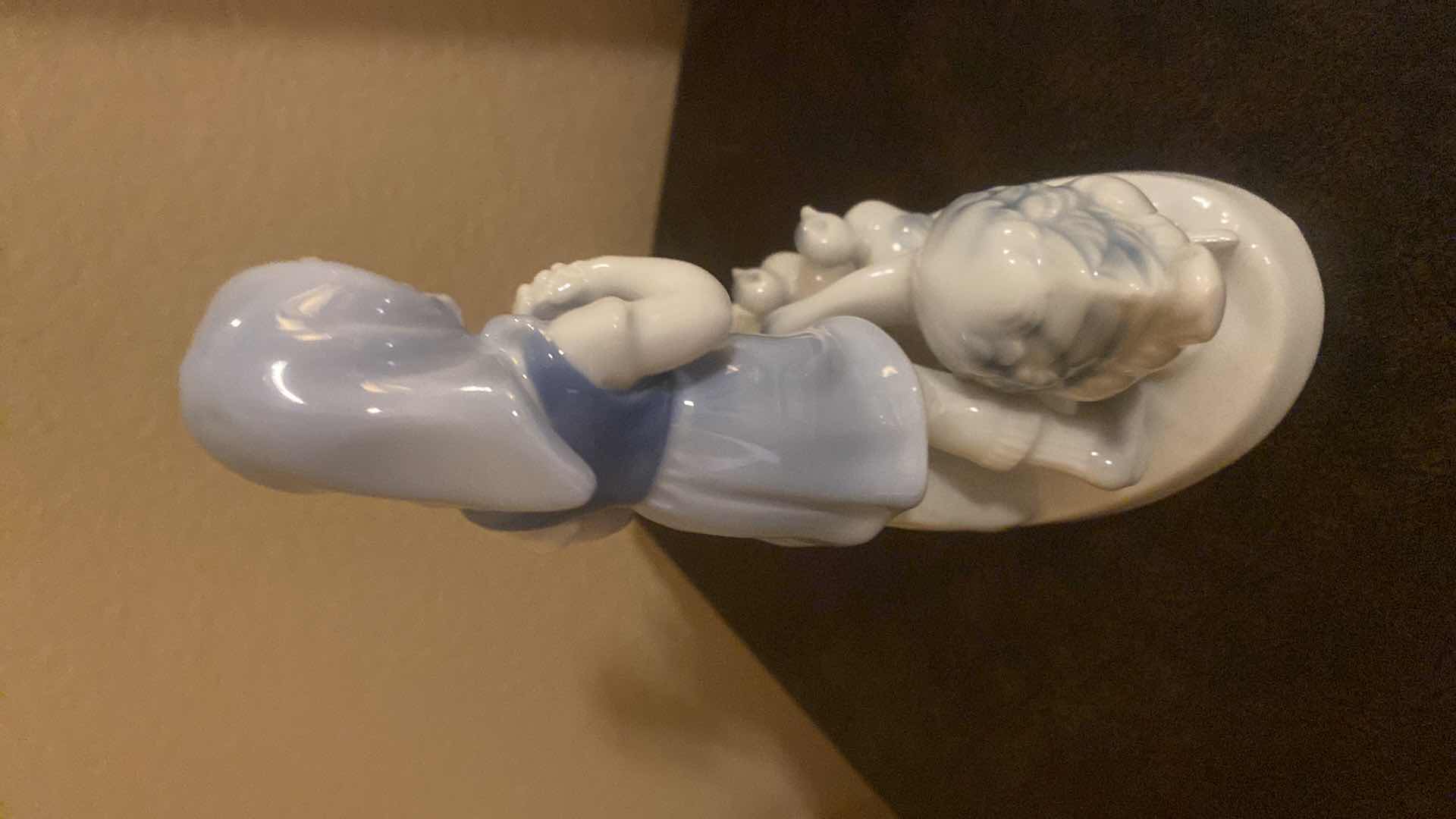 Photo 1 of VINTAGE GERALD PORCELAIN GIRL MADE IN GERMANY, 6“ X 7“
