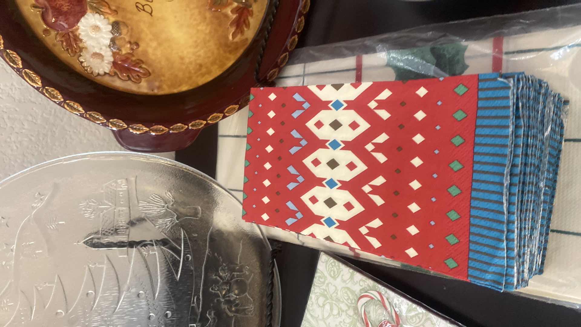 Photo 1 of HOLIDAY PIE PLATES PLATTER PAPER NAPKINS AND BOWLS
