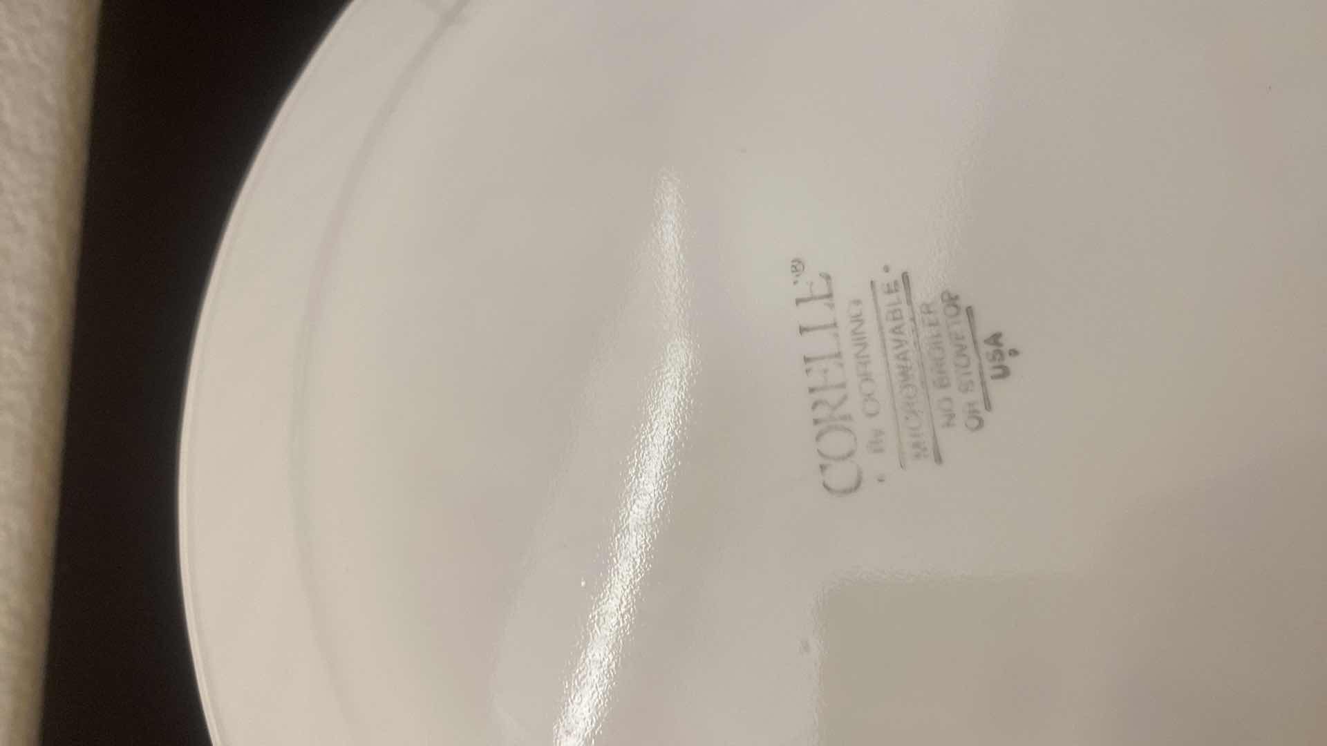 Photo 1 of VINTAGE 24 PIECES CORELLE 10 1/4 INCH ORCHARD ROSE DINNER PLATES (8) SALAD PLATES (8) CEREAL BOWLS (6)