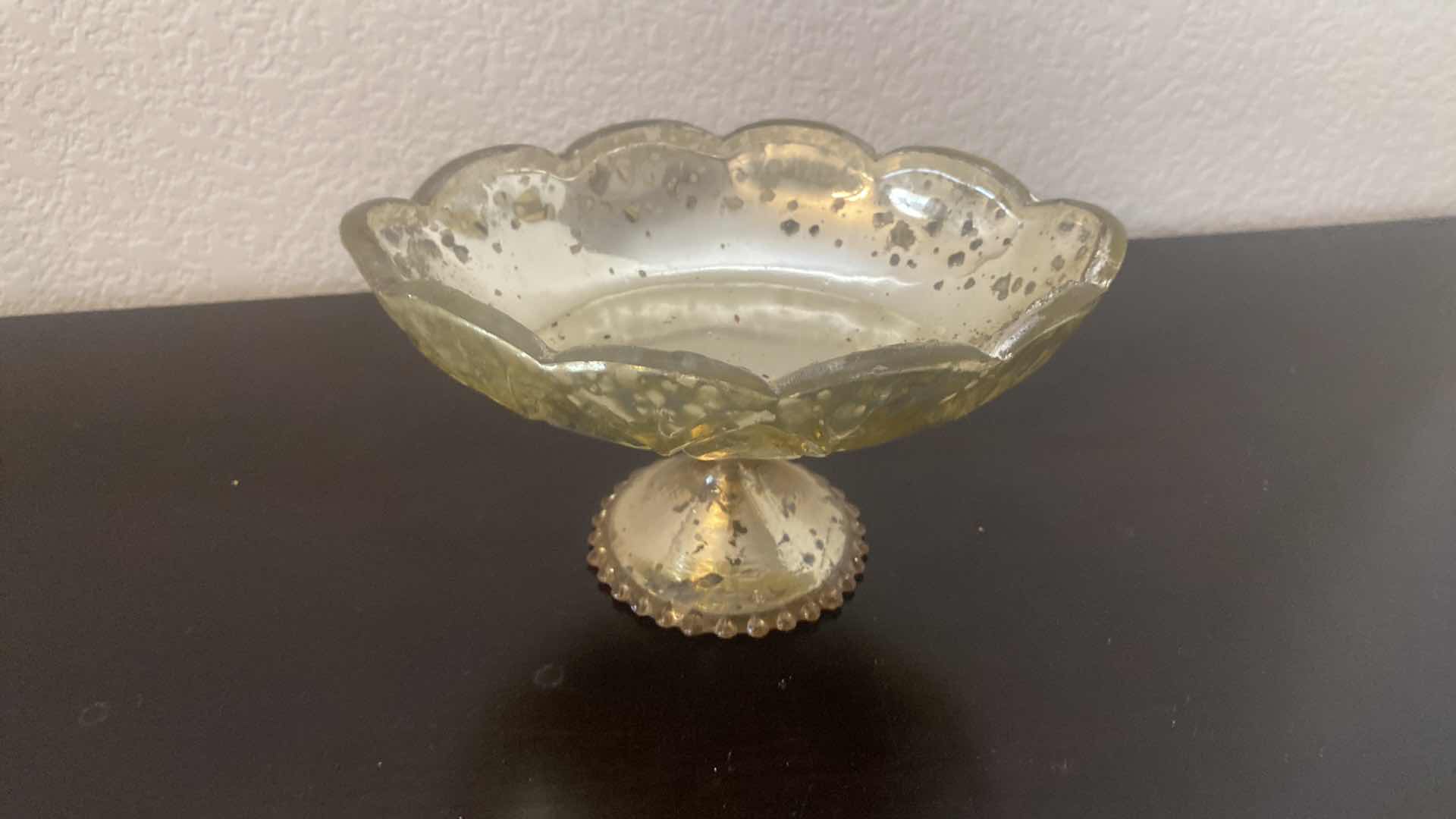 Photo 1 of VINTAGE ACCENT DECOR DISTRESSED GOLD MERCURY GLASS PEDESTAL DISH 7 1/2” X 4 1/2”