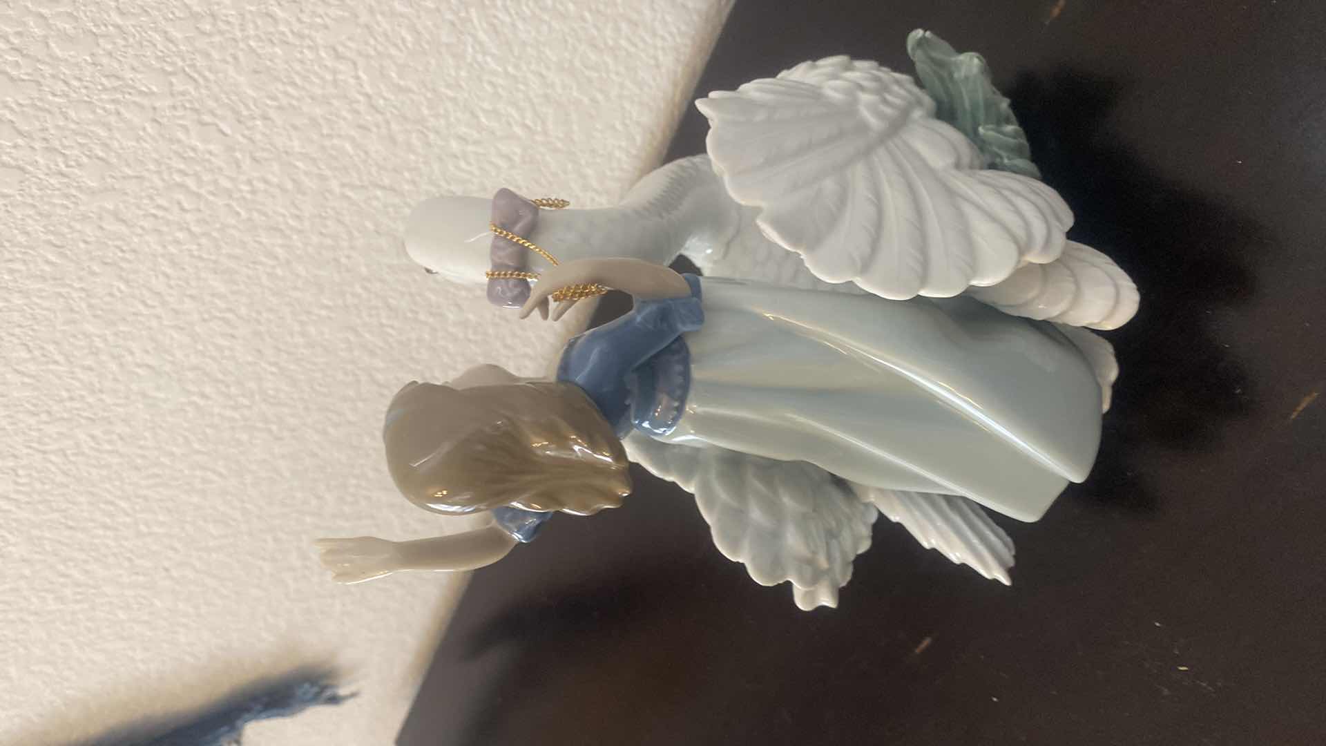 Photo 1 of VINTAGE LLADRO “ THE SWAN AND THE PRINCESS” MODEL 05705 WITH BOX 7 1/2” X 9”