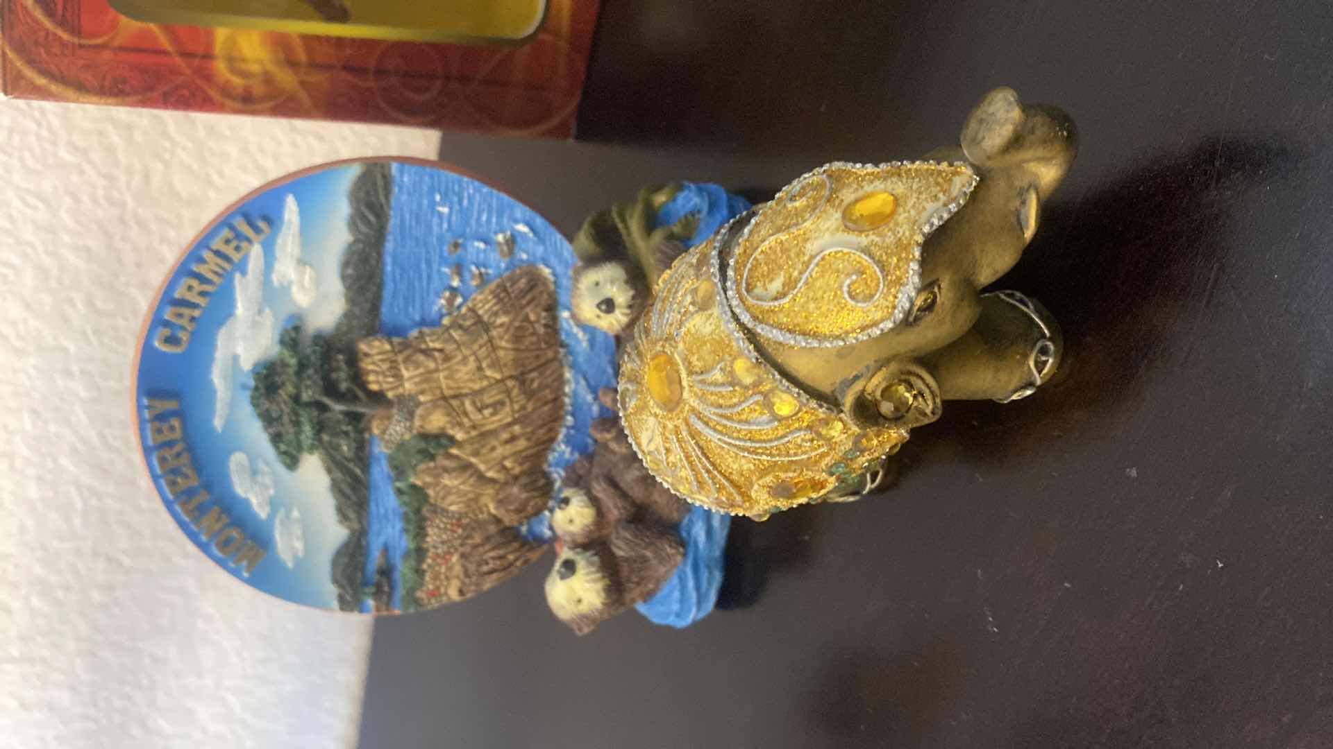 Photo 1 of SOUVENIRS FROM TRAVELS (7)