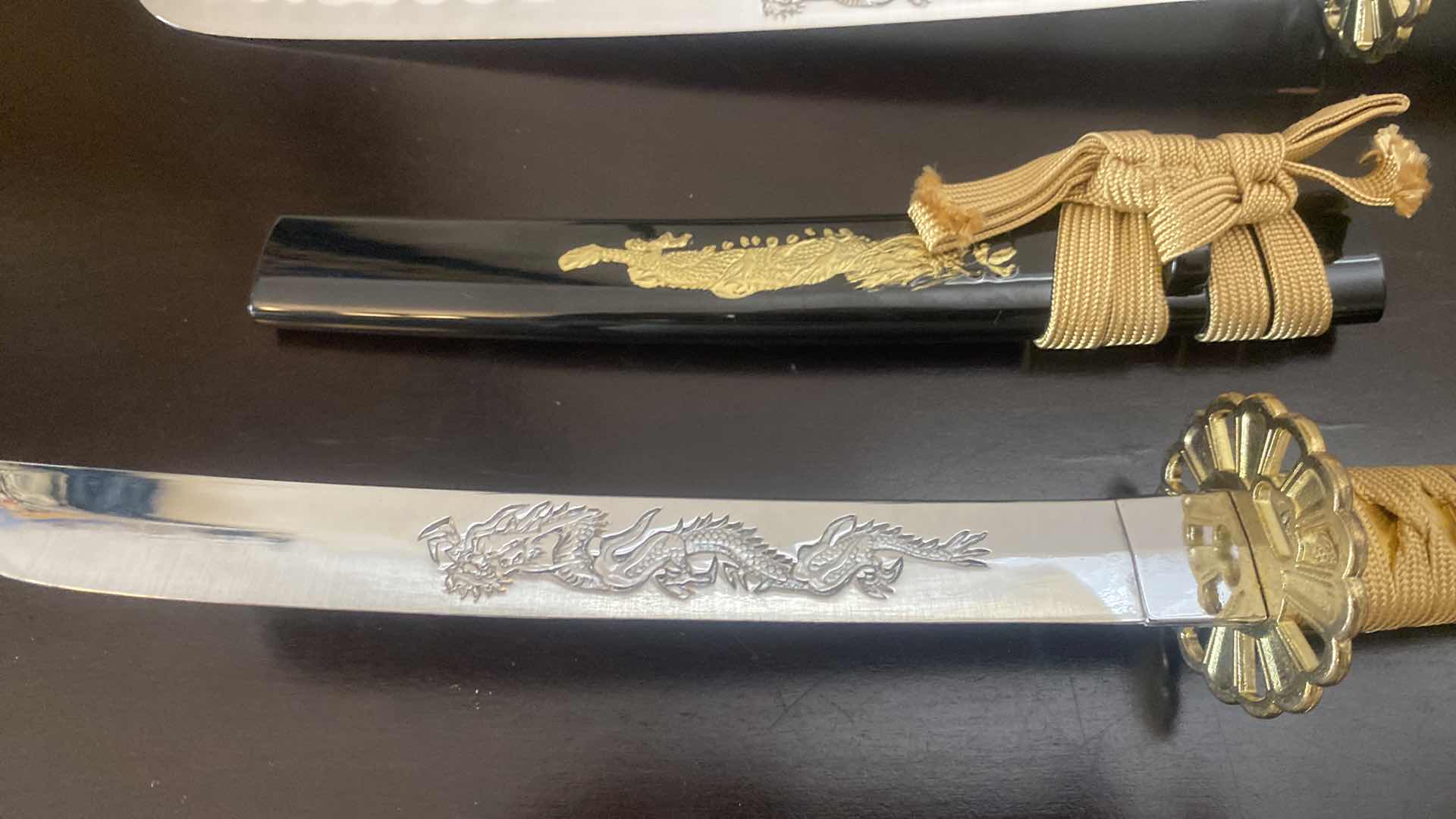 Photo 1 of REPLICA MINIATURE SAMURAI DRAGON SWORD SET STAINLESS STEEL WITH DISPLAY STANDS LARGEST 17 1/2“