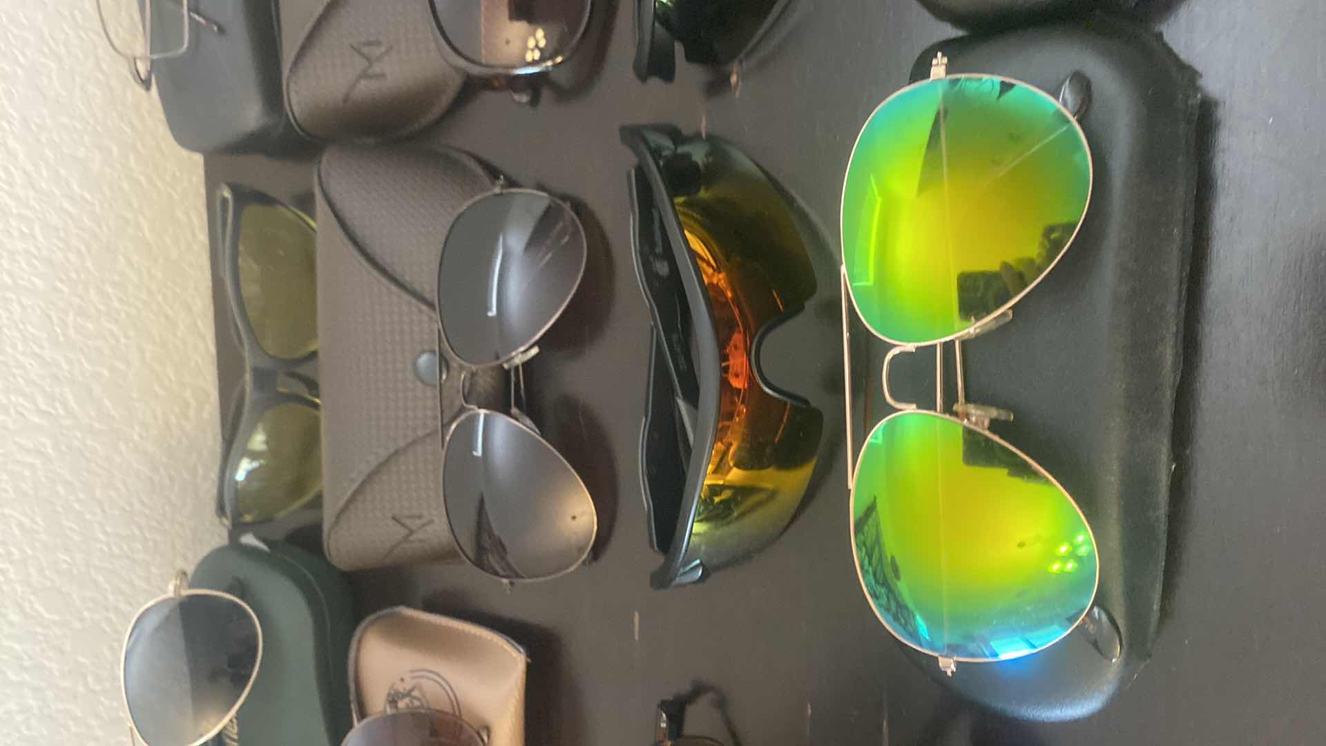 Photo 1 of SUNGLASSES (12)