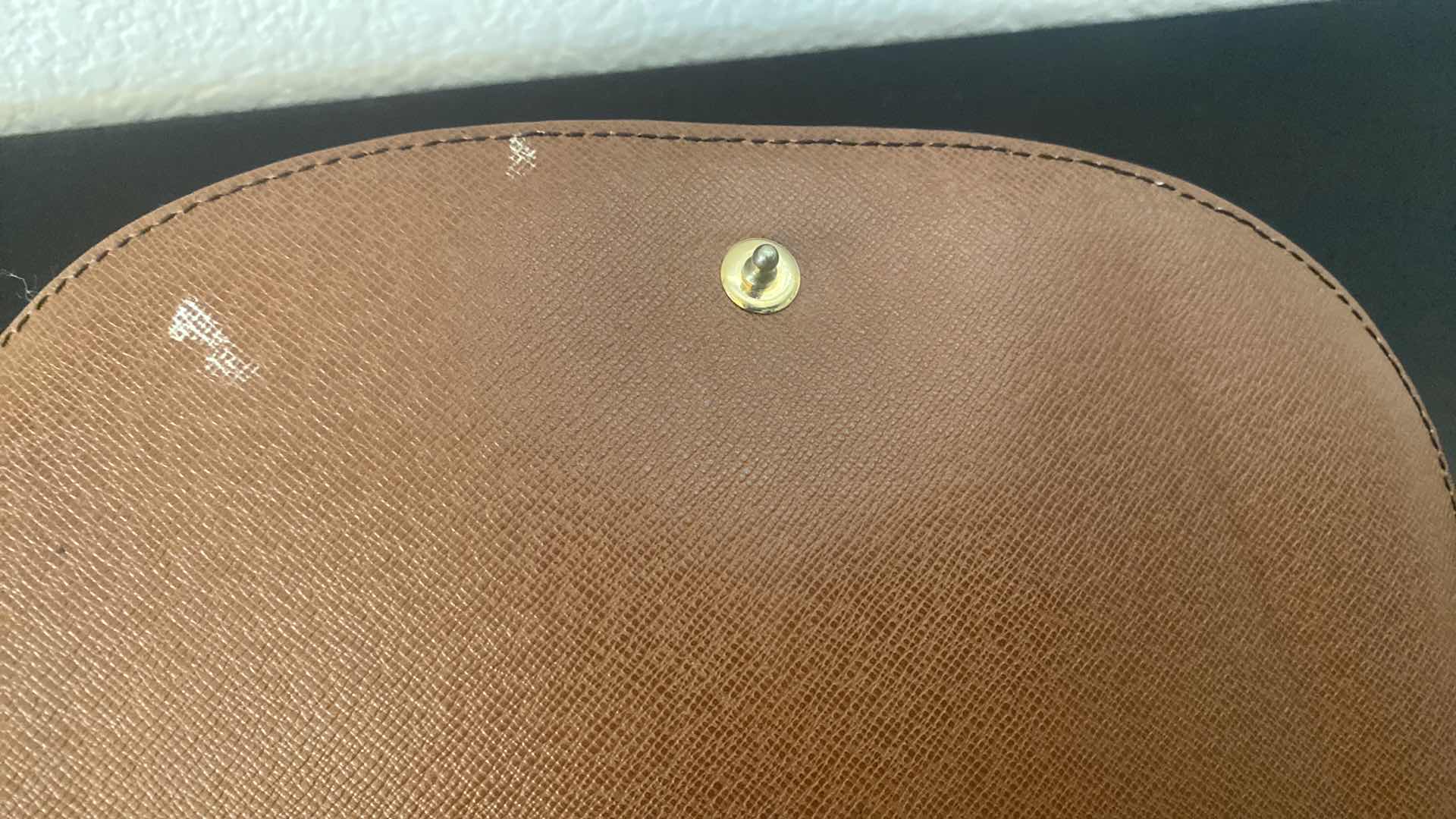 Photo 1 of VINTAGE LOUIS VUITTON ST. CLOUD MONOGRAM GM HANDBAG 9 1/2“ X 2 1/2” H9”
