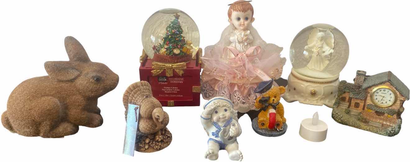 Photo 1 of HOLIDAY DECOR SNOW GLOBES BUNNY BANK TURKEY AND MORE