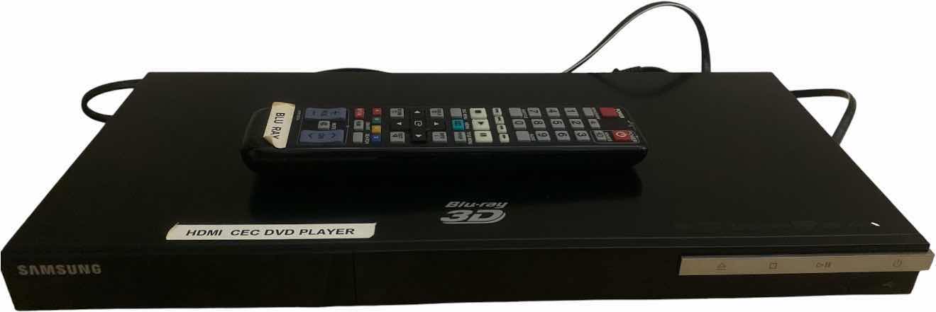 Photo 1 of SAMSUNG 3-D BLU-RAY PLAYER WITH REMOTE