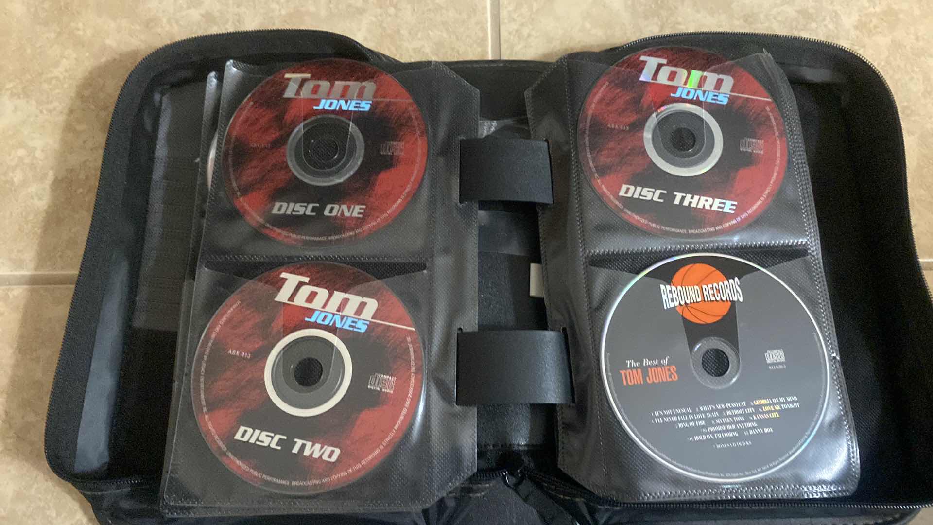 Photo 1 of CASE LOGIC CD WITH ASSORTED CDS