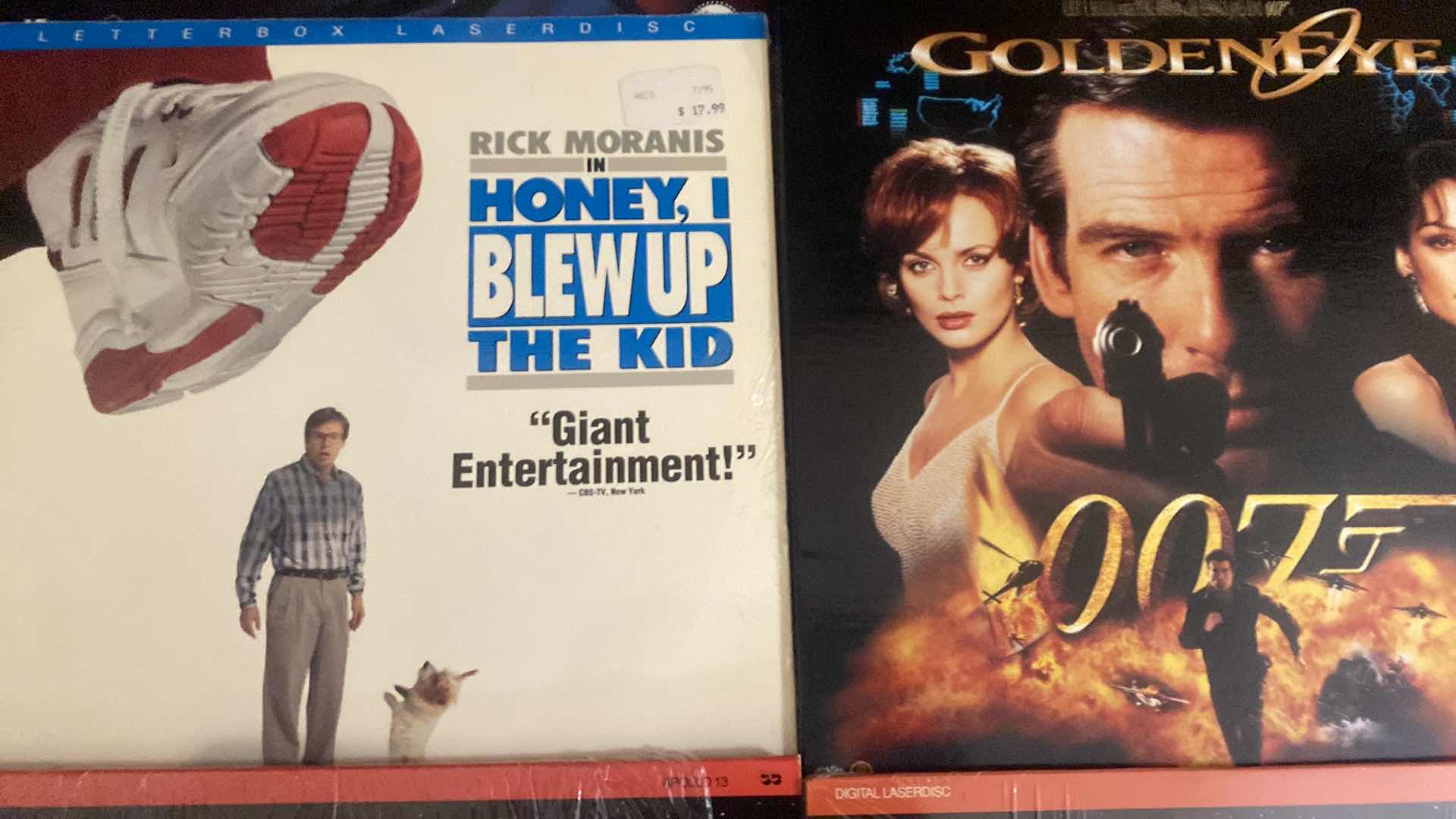 Photo 1 of LASER DISK MOVIES (6)