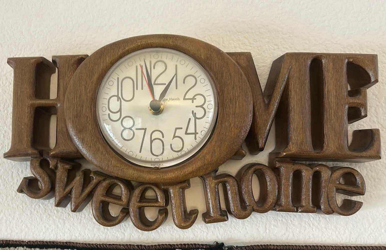 Photo 1 of RUSTIC “HOME SWEET HOME” DECORATIVE WALL CLOCK WITH LARGE EASY-READ NUMBERS
WARM BROWN FARMHOUSE-STYLE FINISH
ESTIMATED RETAIL VALUE: $35–$50 16” x H8 1/2”