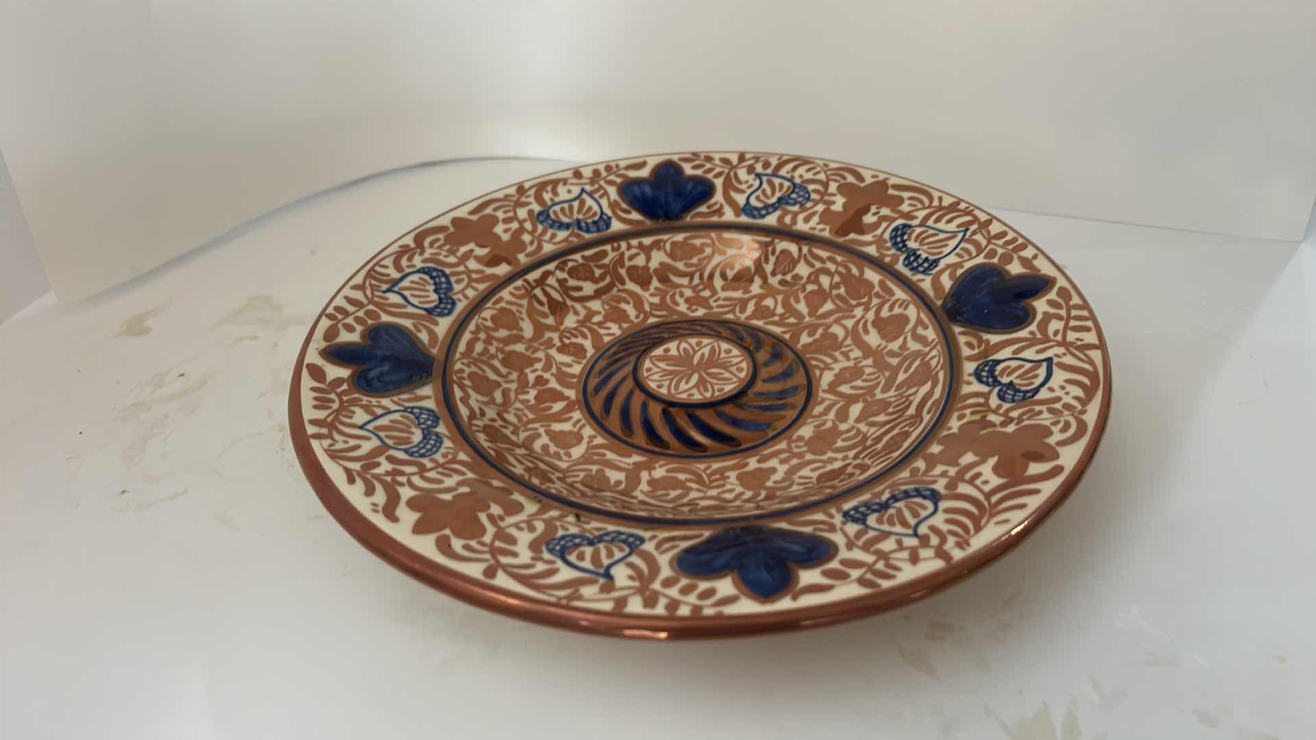 Photo 1 of VINTAGE HISPANO-MORESQUE STYLE CERAMIC WALL PLATTER, HAND-PAINTED IN MANISES, SPAIN BY THE GIMENO RÍOS WORKSHOP. 11.5” $300 - $400