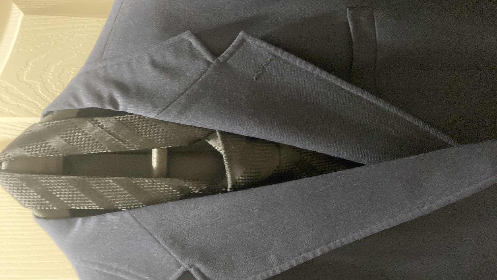 View 2 of MEN’S BOTANY 500 NAVY BLUE LINEN JACKET ESTIMATED SIZE 3038, TO 42