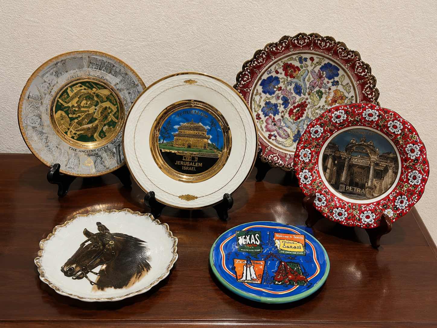Photo 1 of SIX DECORATIVE PLATES
