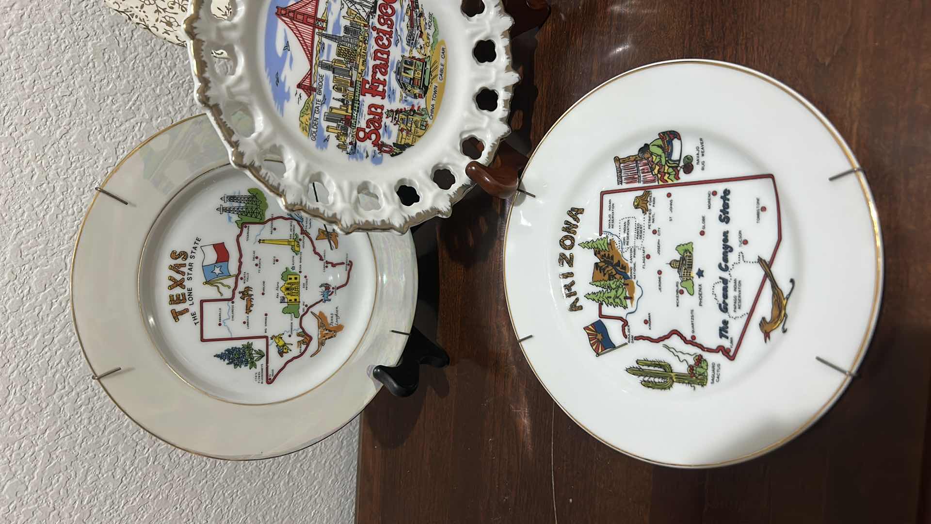 Photo 1 of SIX DECORATIVE PLATES