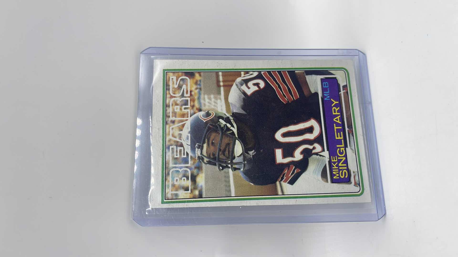 Photo 1 of 1983 MIKE SINGLETARY TOPPS ROOKIE CARD 38 APPROX VALUE $300