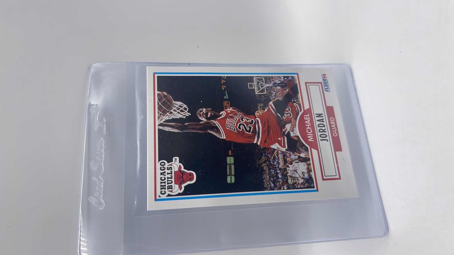 Photo 1 of 1990 MICHAEL JORDAN FLEER CARD 26 APPROX VALUE $200