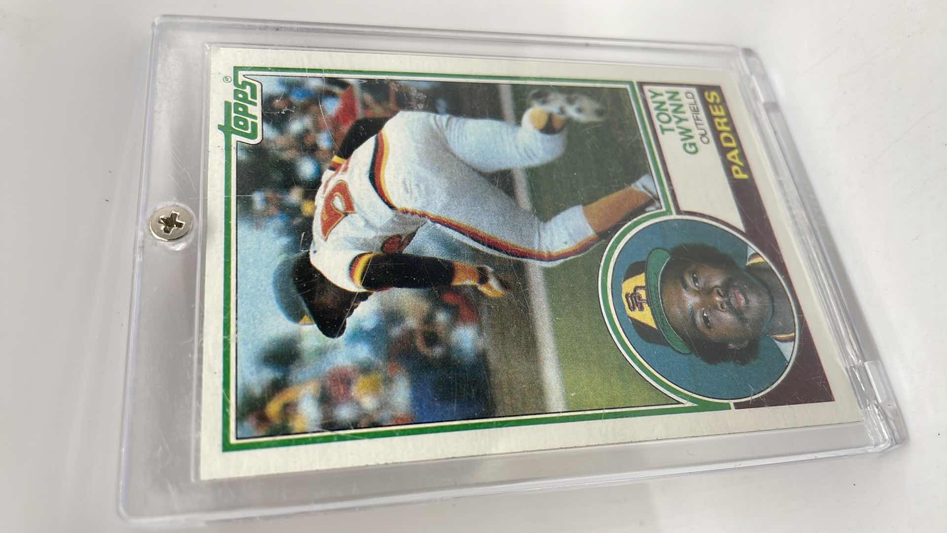 Photo 1 of 1983 TONY GWYNN TOPPS ROOKIE CARD 482