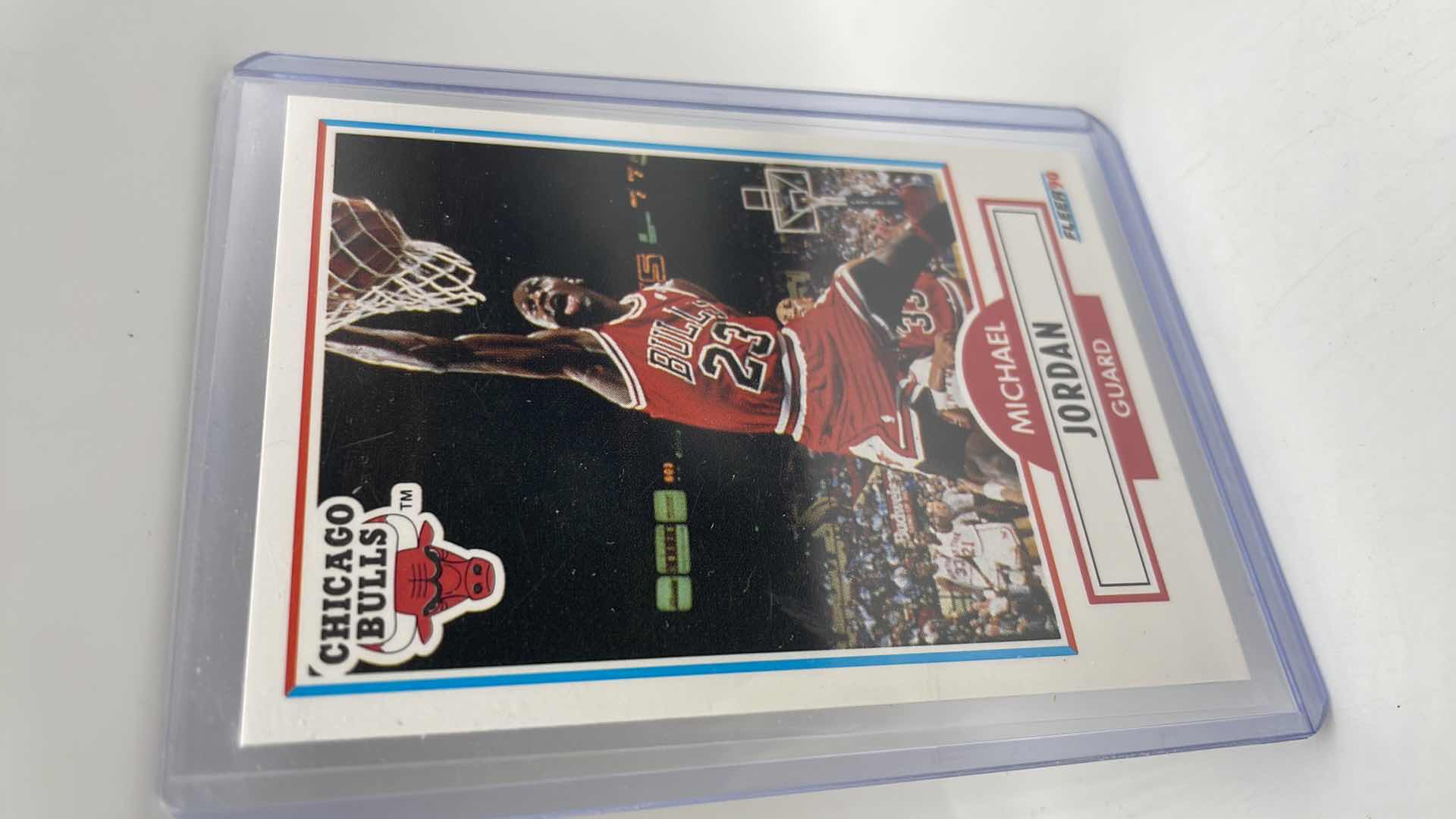 Photo 1 of 1990 MICHAEL JORDAN FLEER CARD 26