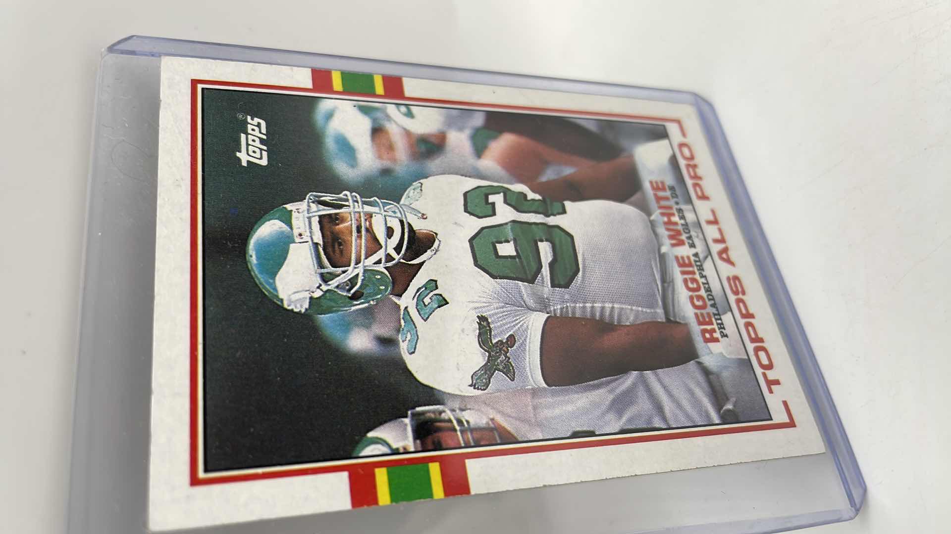 Photo 1 of 1989 REGGIE WHITE TOPPS CARD 108