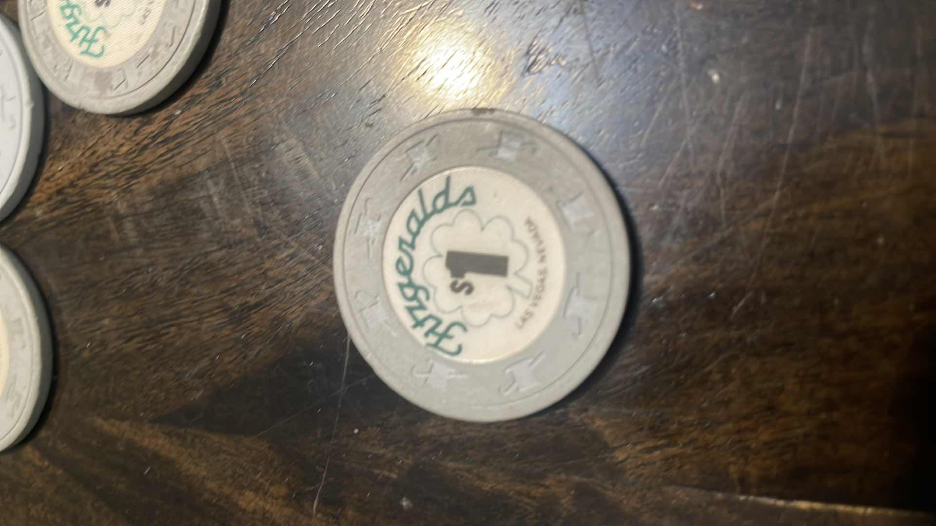 Photo 3 of (7) VINTAGE $1 FITZGERALDS GAMING CHIPS