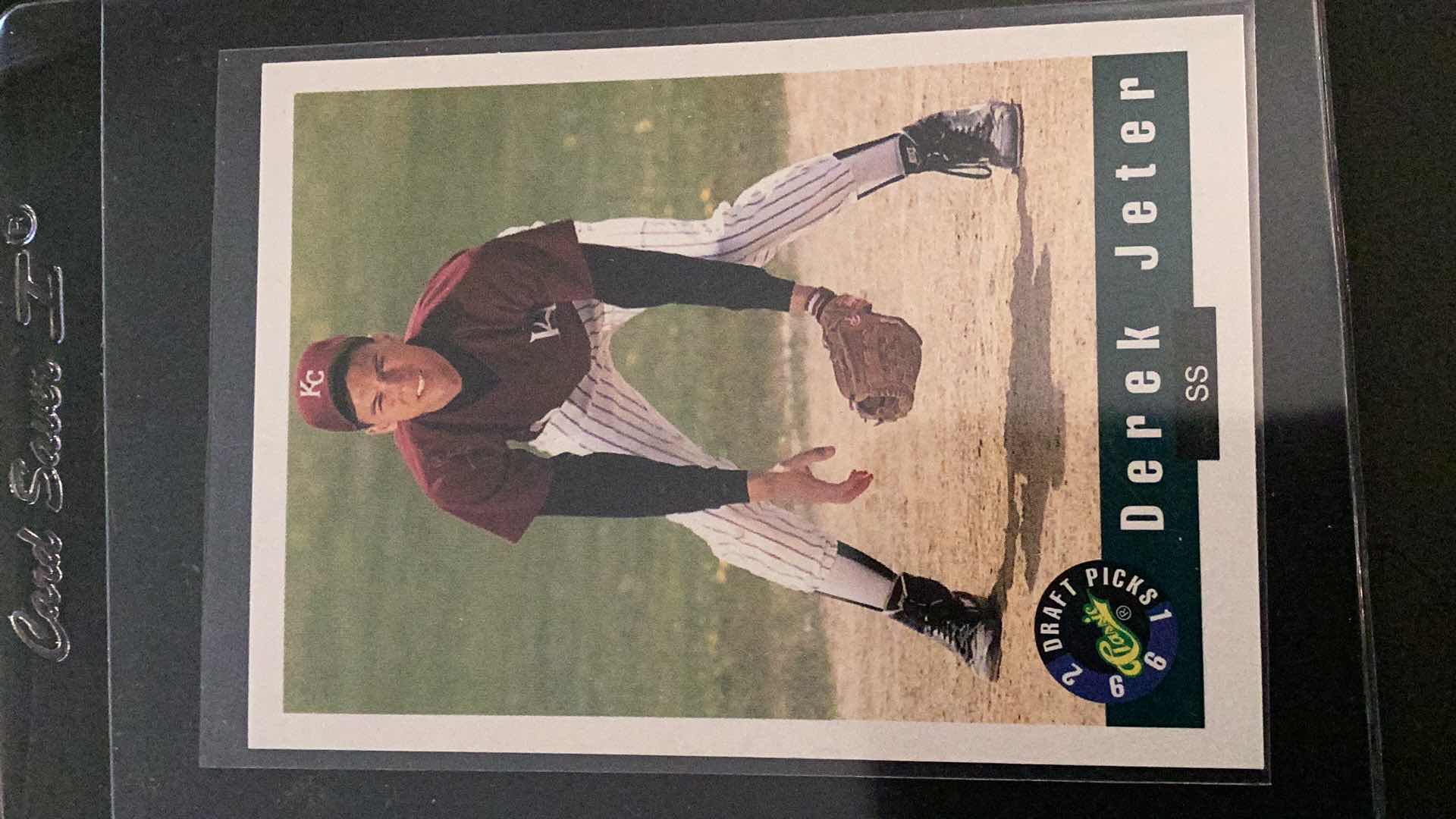 Photo 1 of 1992 CLASSIC DEREK JETER ROOKIE CARD # 6