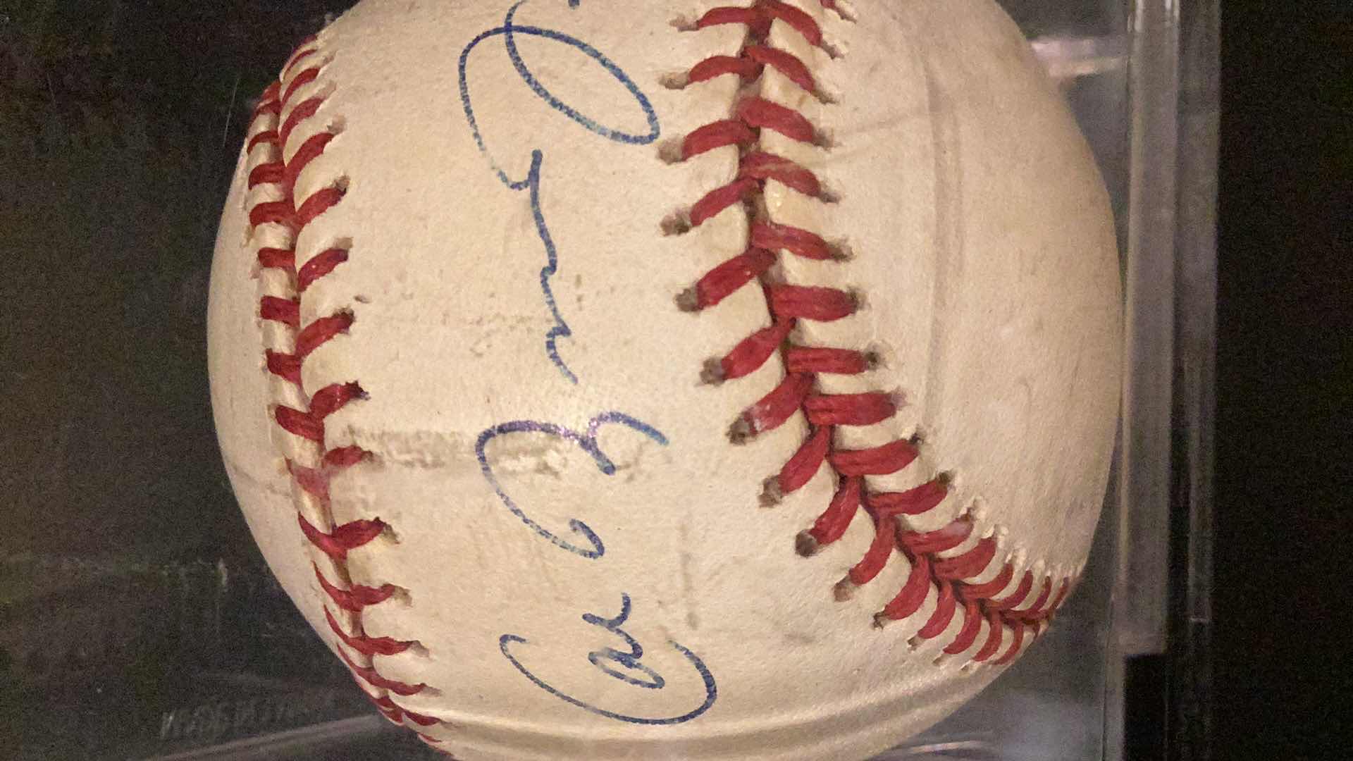 Photo 2 of CAL RIPKIN JR. AUTOGRAPHED BASEBALL