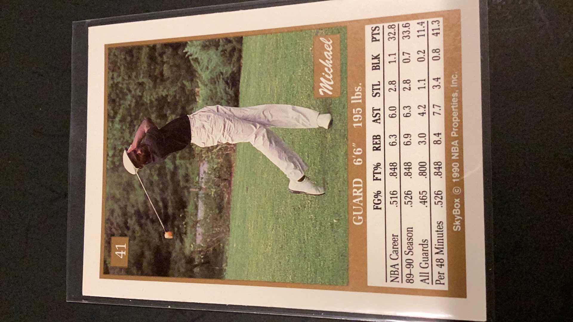 Photo 2 of 1990 SKYBOX MICHAEL JORDAN CARD #41