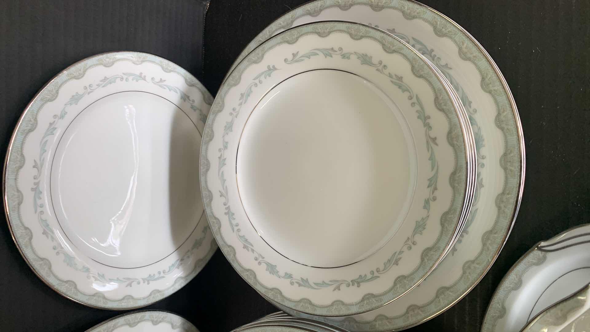 Photo 3 of NORITAKE MARGARET PORCELAIN DINNERWARE, 17 PIECES