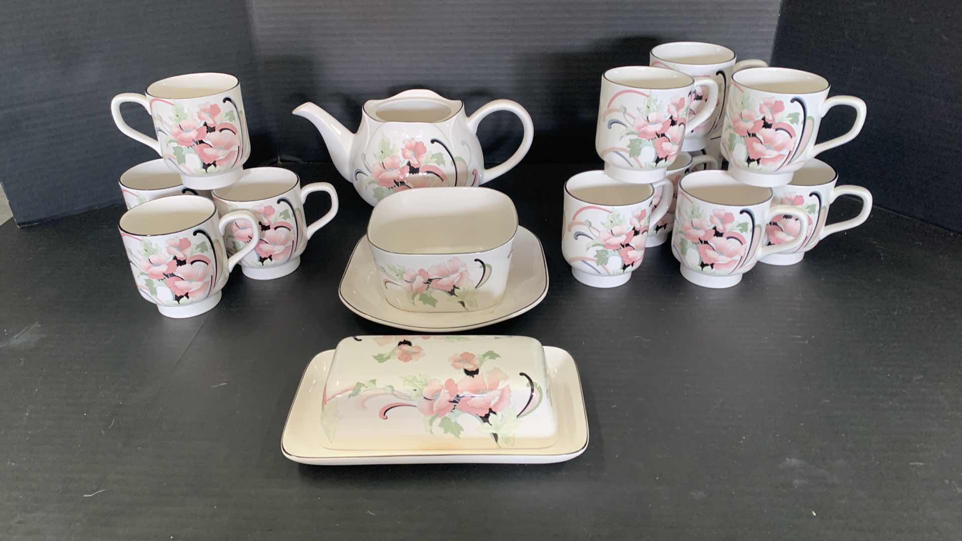 Photo 1 of SANGO QUADRILLE SEMI PORCELAIN DINNERWARE 15 PIECES