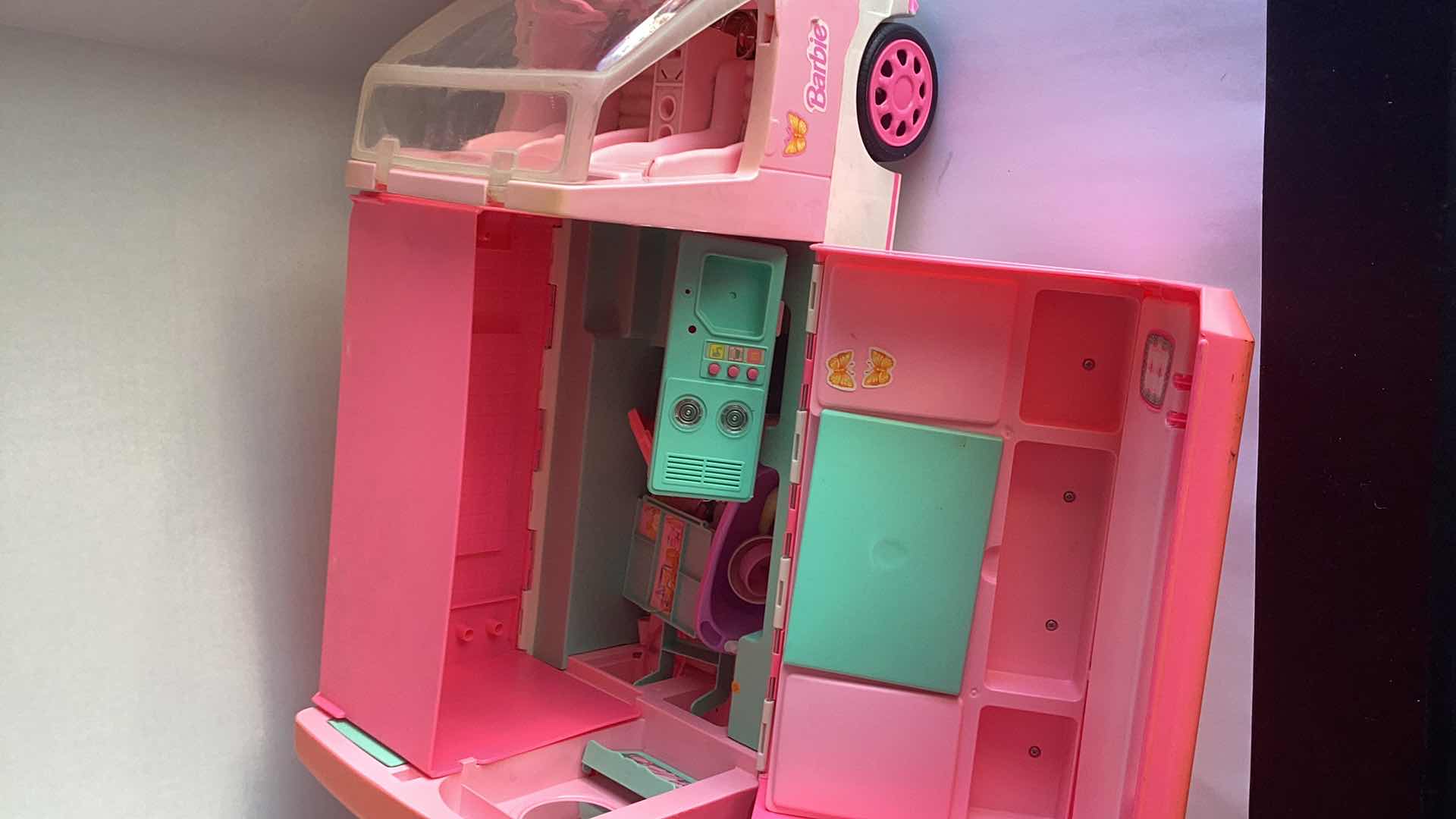 Photo 2 of 1996 BARBIE CAMPING VAN