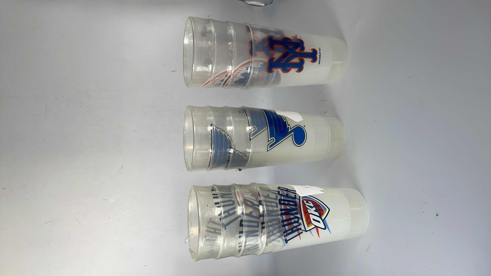 Photo 2 of 12 SPORTS TEAMS PLASTIC BEER CUPS: THUNDER, BLUES, METS