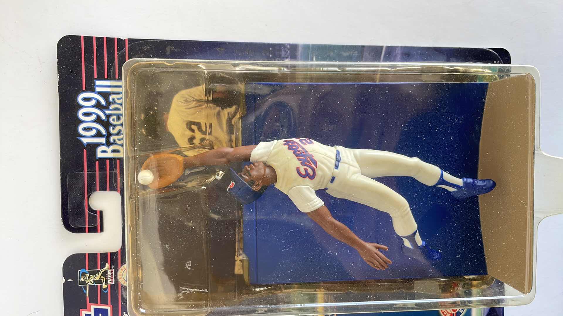 Photo 2 of 1999 STARTING LINEUP VLADIMIR GUERRERO ACTION FIGURE