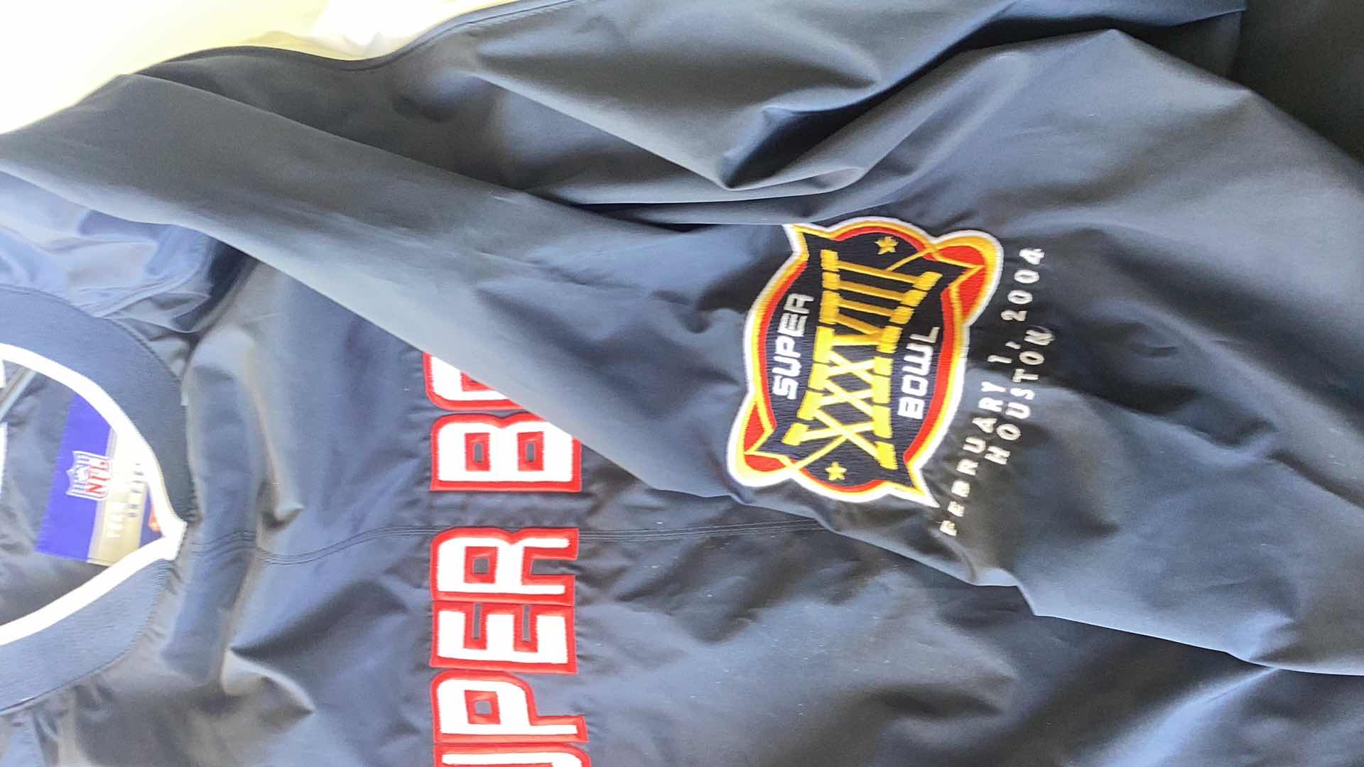 Photo 2 of REEBOK NFL SUPER BOWL 35 WIND BREAKER SIZE L