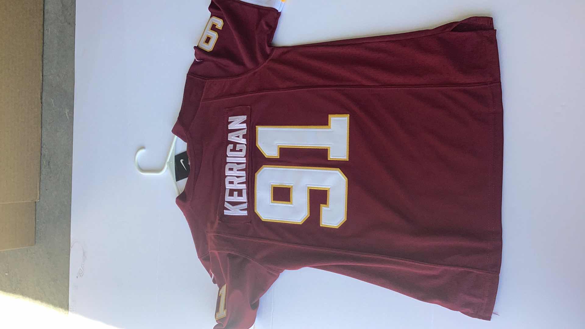 Photo 3 of NIKE NFL REDSKINS JERSEY SIZE SMALL