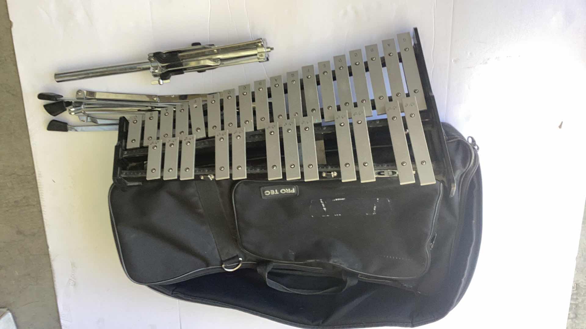 Photo 3 of PEARL 30 NOTE GLOCKENSPIEL METALLOPHONE