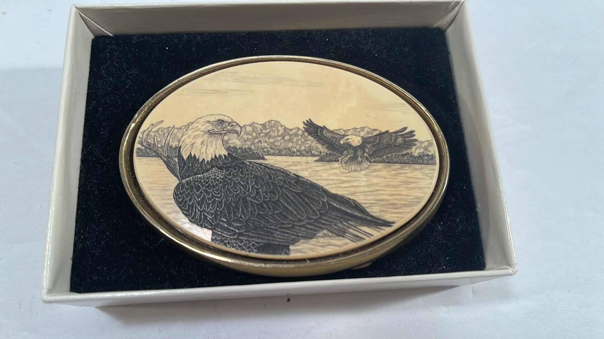 Photo 2 of BARLOW EAGLE BELT BUCKLE