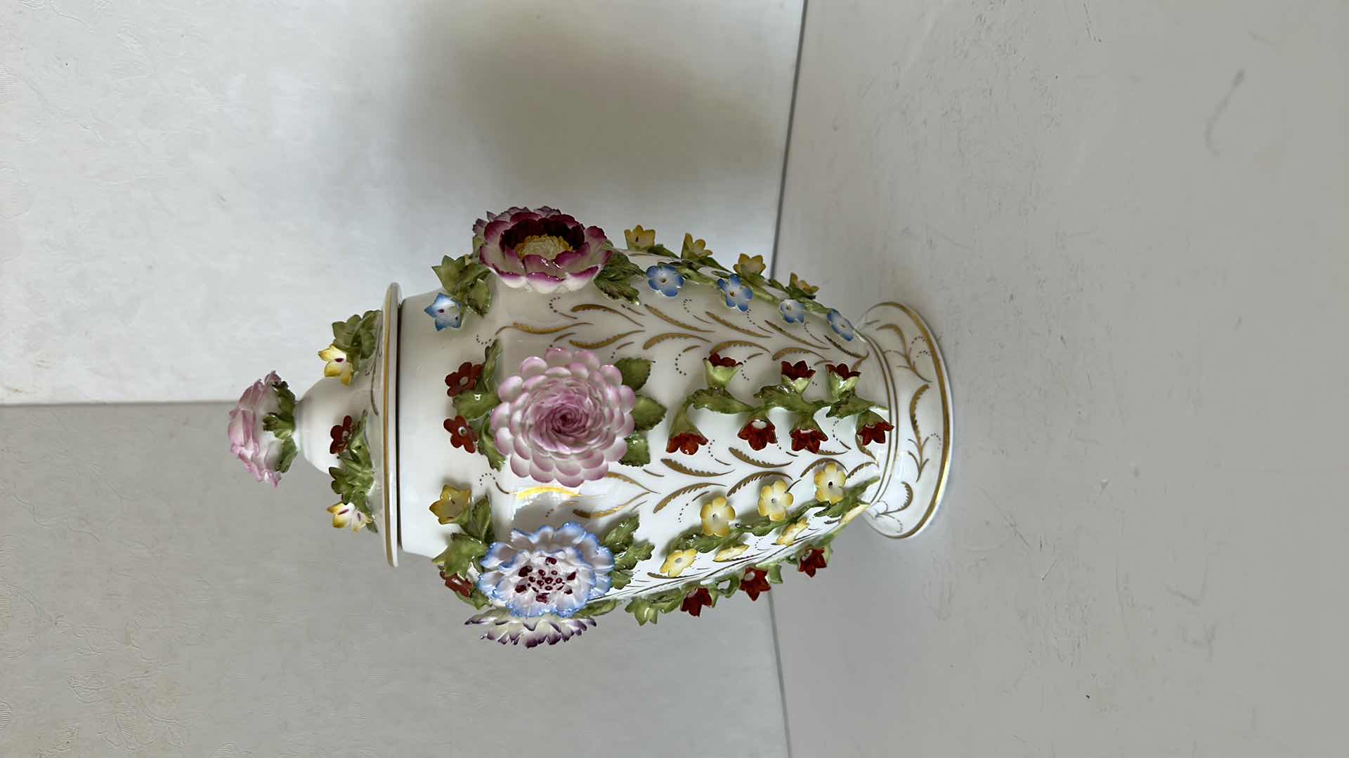 Photo 1 of COALPORT PORCELAIN LIDDED URN W APPLIED HAND-PAINTED FLOWERS AND GILT