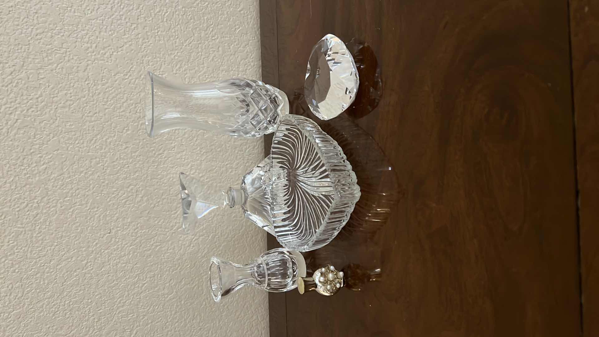 Photo 5 of 6- GLASS COLLECTIBLE’S (VASES, PERFUME BOTTLES, CANDY DISH & HEART PAPERWEIGHT)
