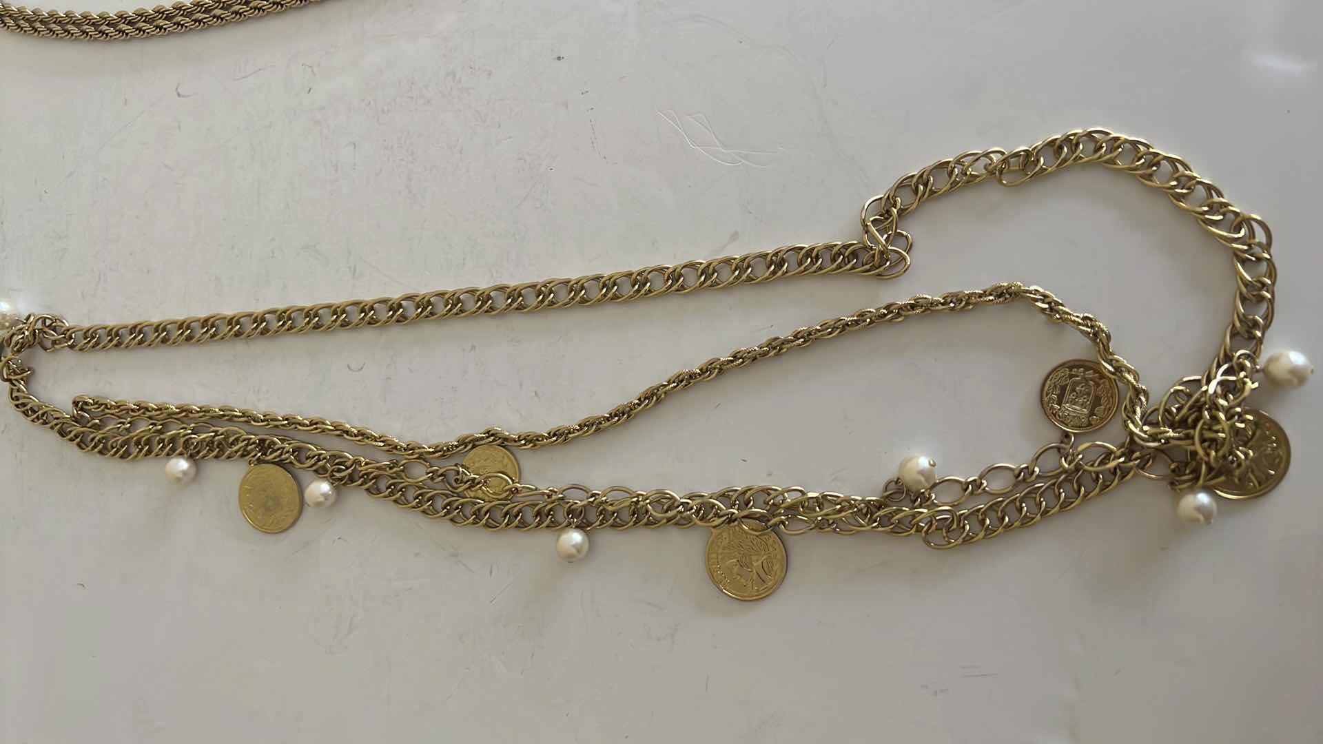 Photo 2 of 6-COSTUME GOLD JEWELRY NECKLACE