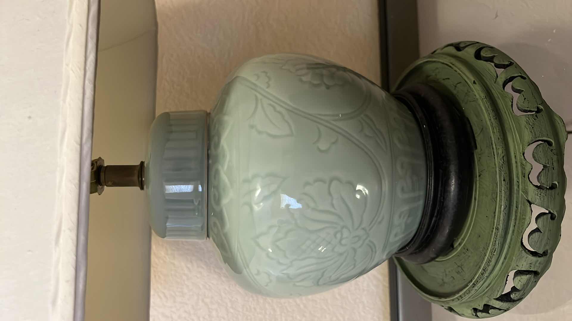 Photo 2 of PORCELAIN JADE GREEN TABLE LAMP W SHADE ON GREEN WOOD BASE H23”